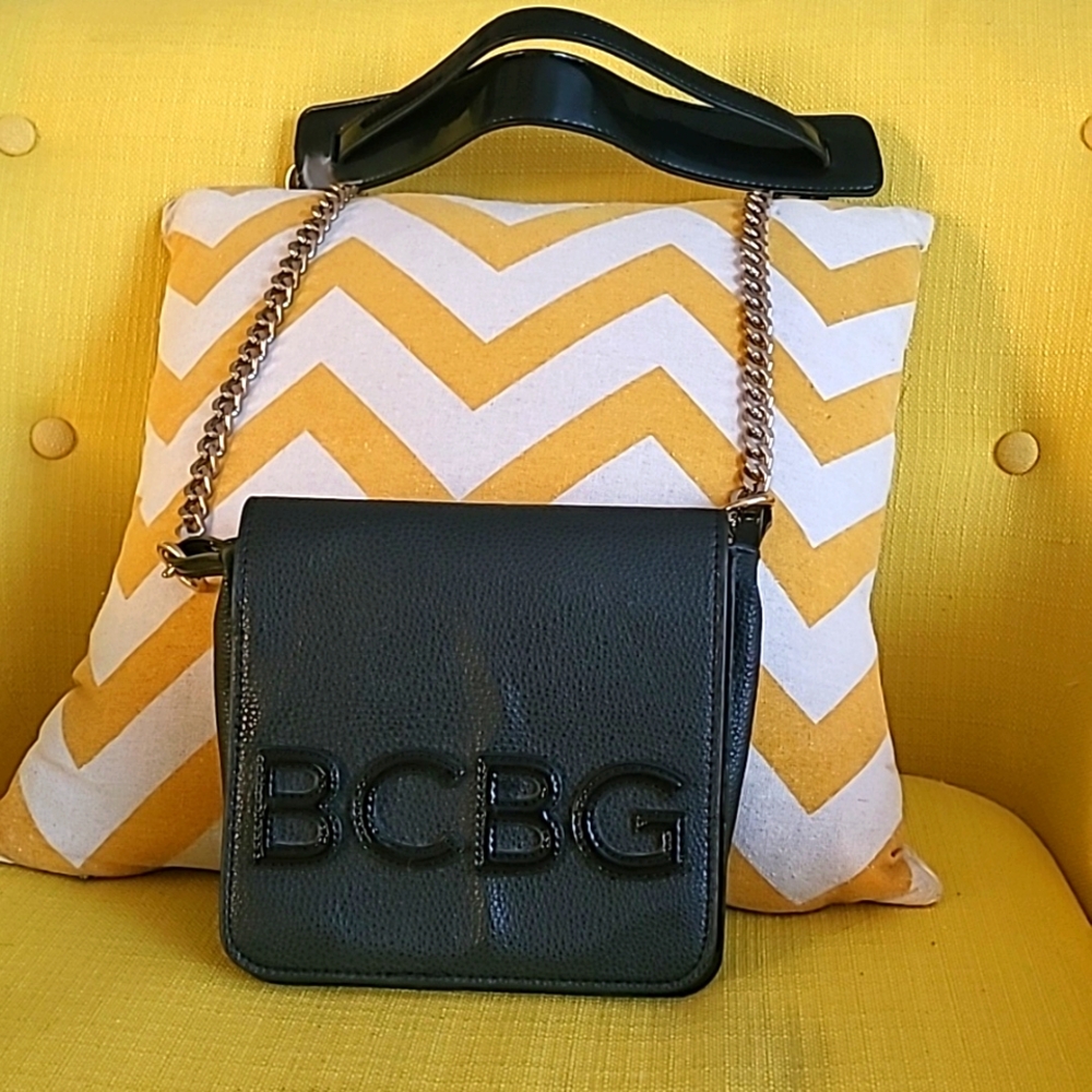 BCBG CROSSBODY BAG